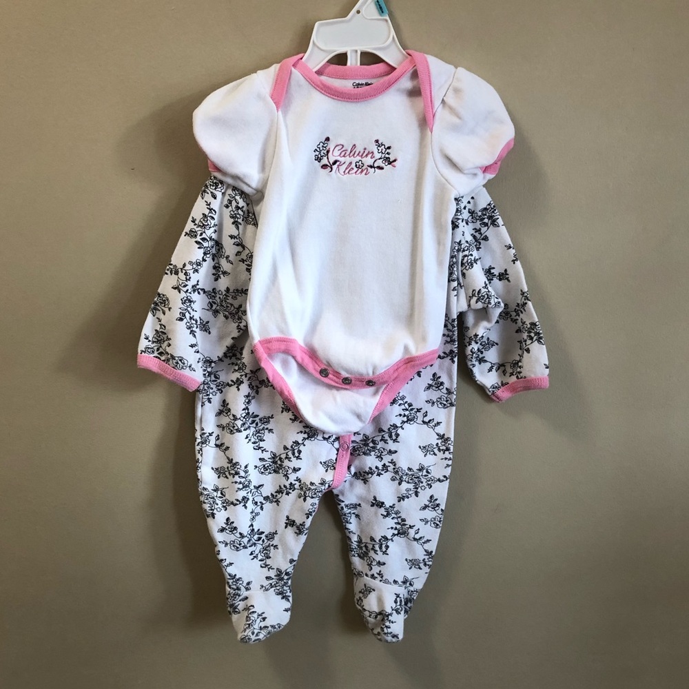 Baby Girl Footed Onesie and Bodysuit 6-9 months